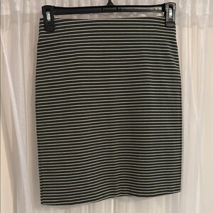 Old navy Striped green and White Women's Skirt